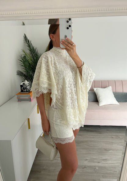 Lila Lace Set