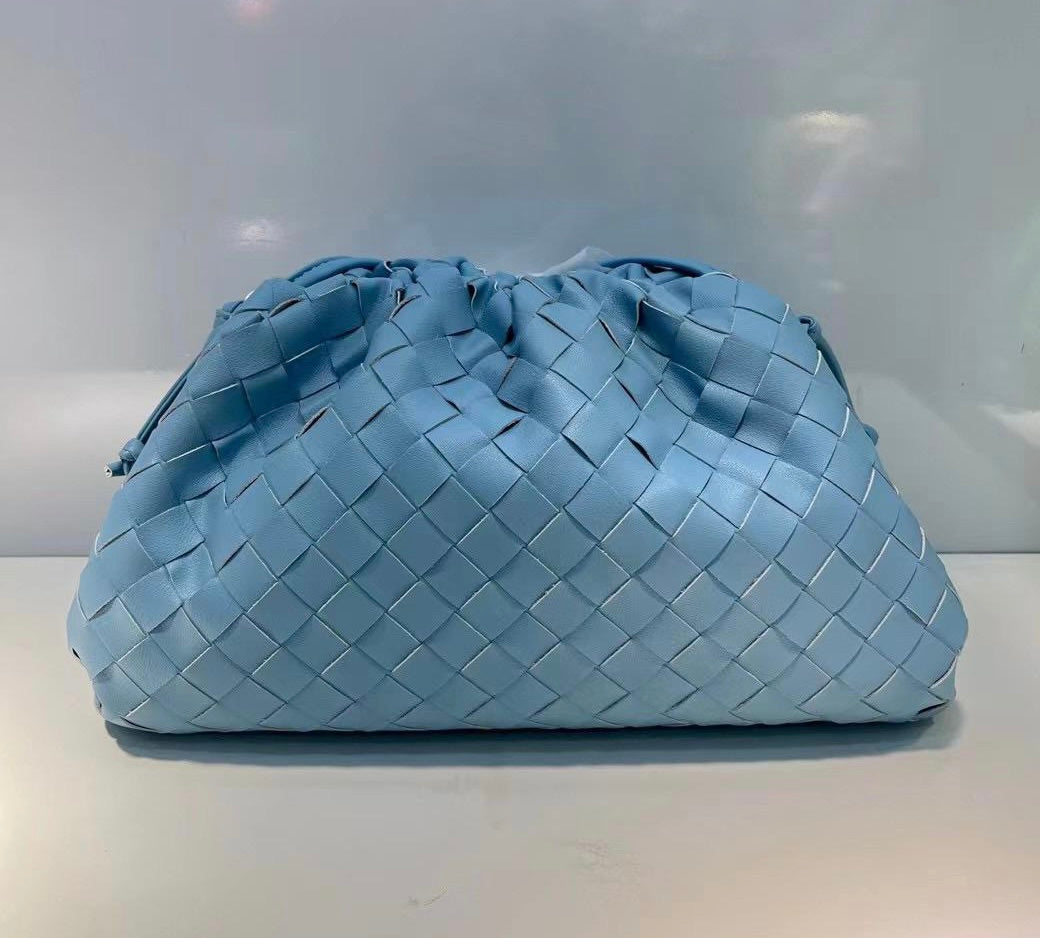 Grand Gali Woven Cloud Bag