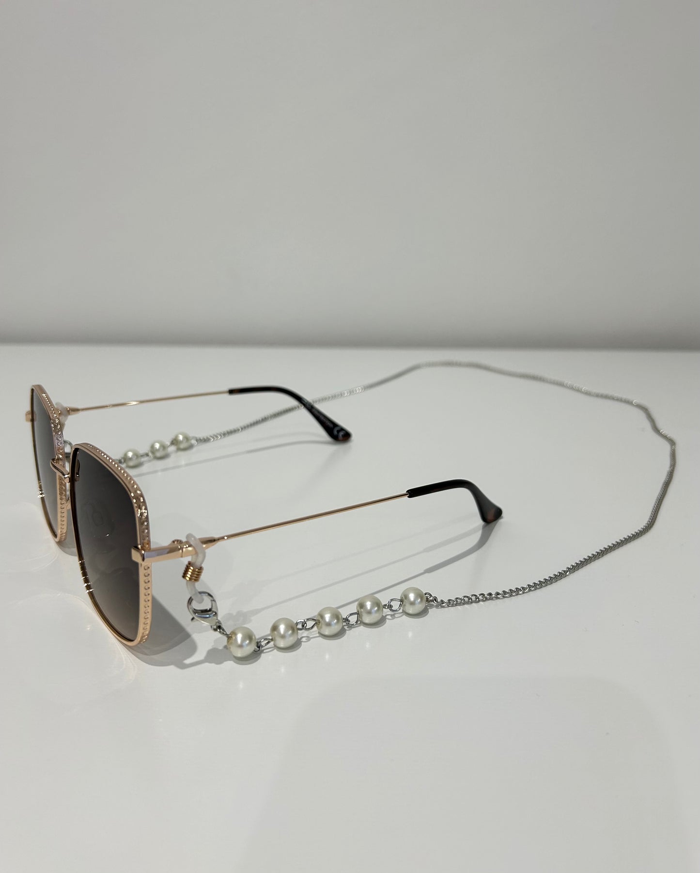 Pearl Sunglasses Chain