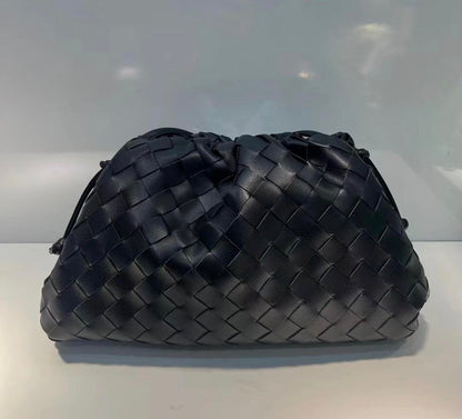 Grand Gali Woven Cloud Bag