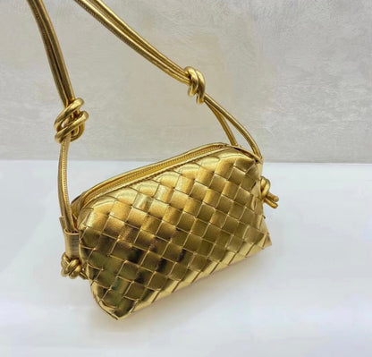 Bela Metallic Woven Bag